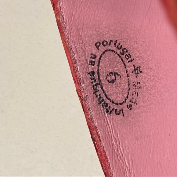 JOHN FLUEVOG Sz  9 Let Me Walk My Dreams Croc Skin Design U Shaped Heel Shoes - Picture 4 of 14